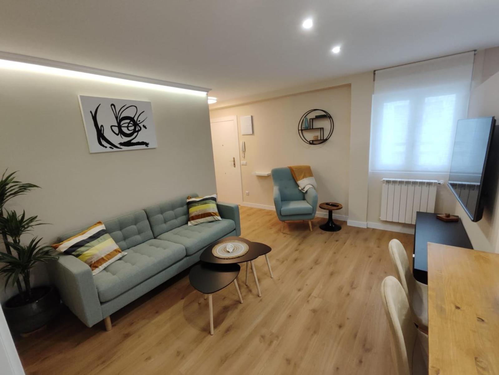 Carpio 18 Apartment Овиедо Екстериор снимка
