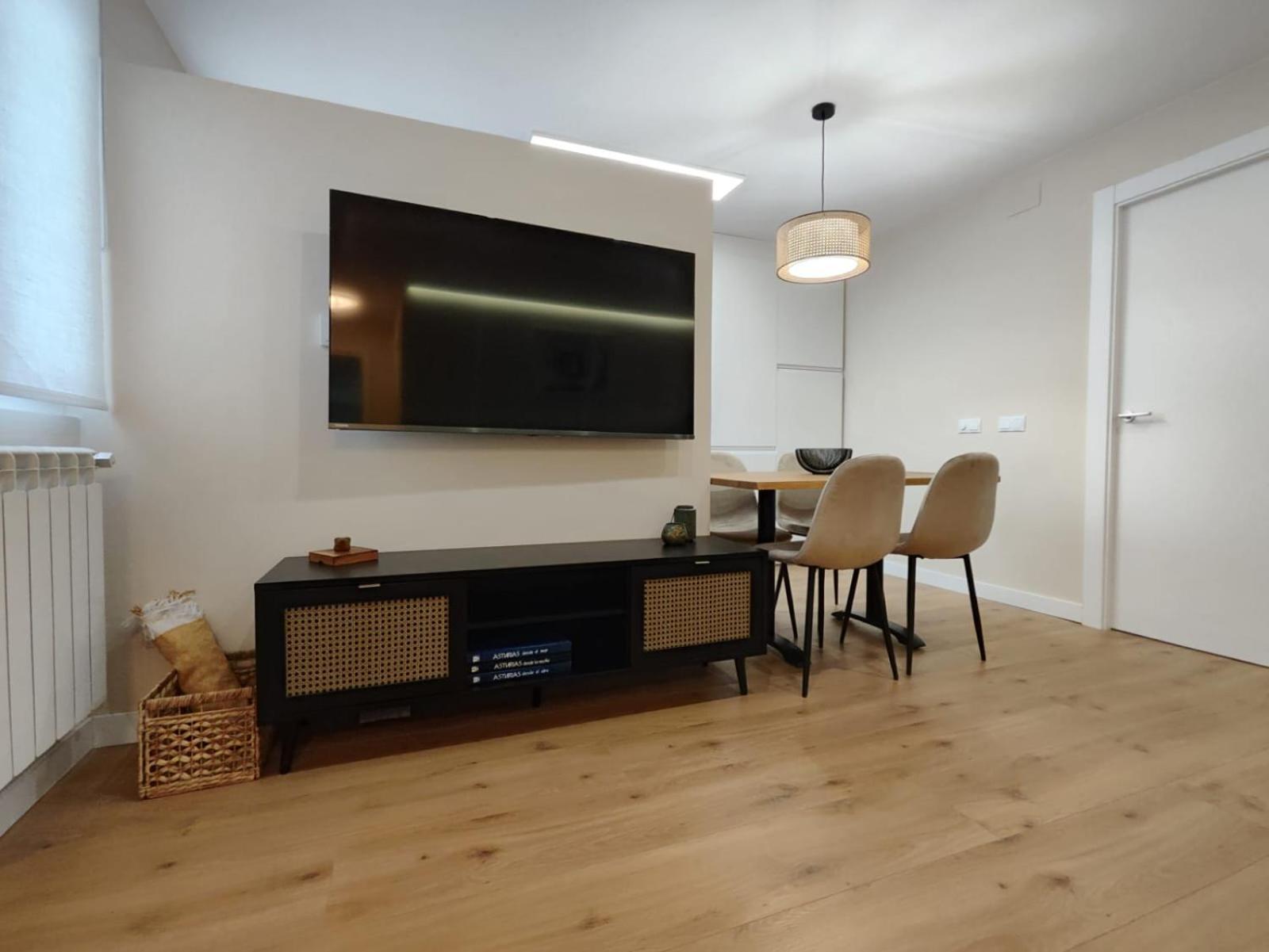 Carpio 18 Apartment Овиедо Екстериор снимка