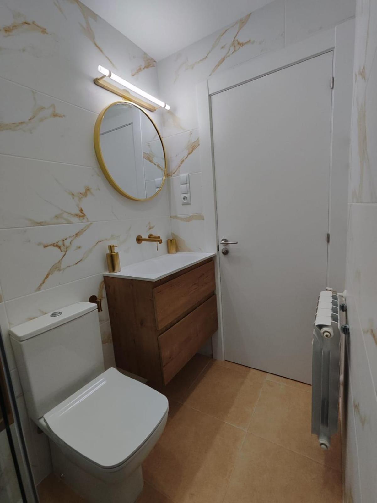 Carpio 18 Apartment Овиедо Екстериор снимка